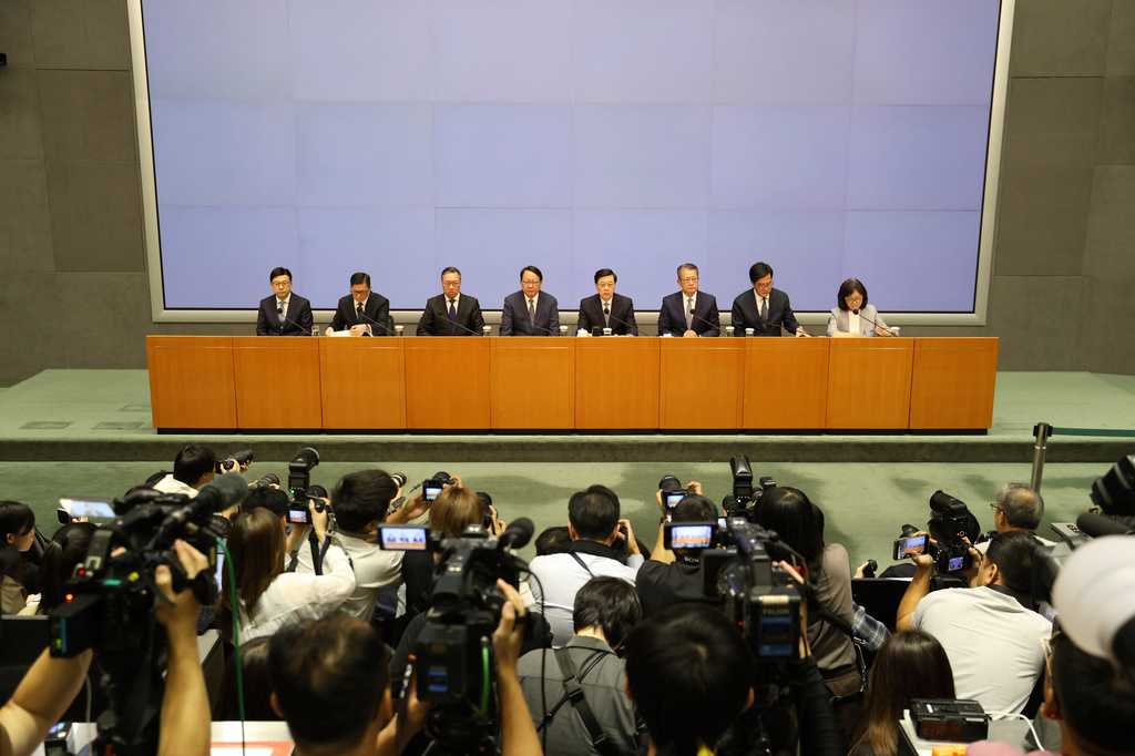 Hong Kong's housing minister resigns after fire investigation finds inadequate oversight — Germantown Community news